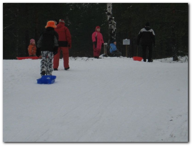 642x481 pixels (72K)